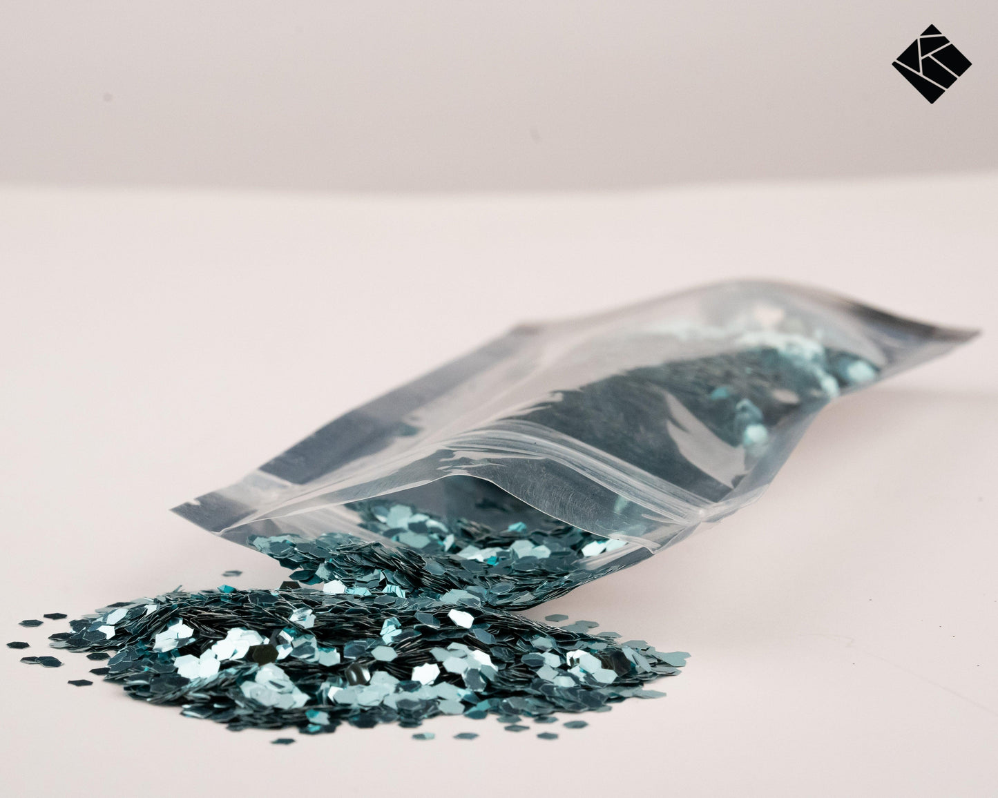 Fenkraft Square Glitter Blue - 40 Grams - fenkraft art resin